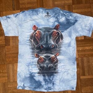 Blue tie dye T-Shirt with Hippos Poppy